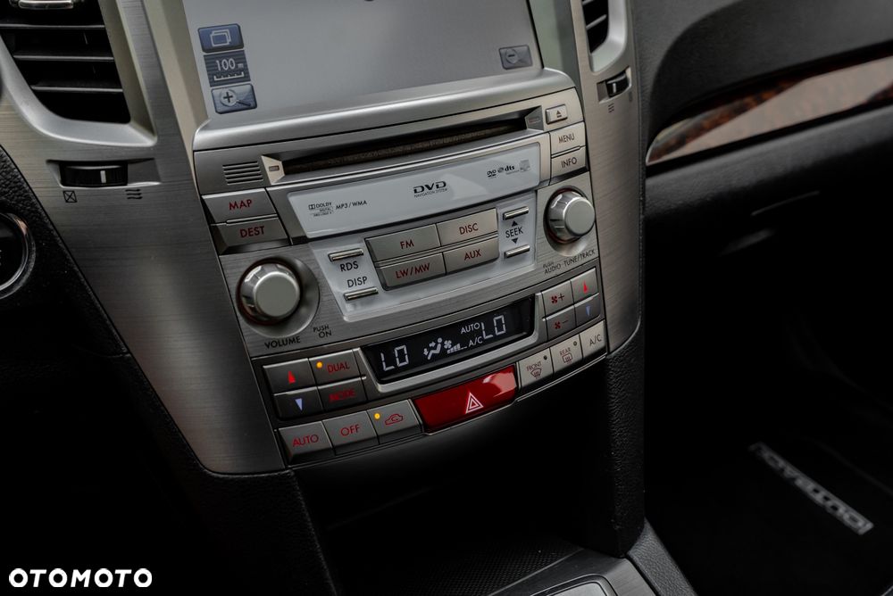 Subaru Outback 3.6 R Exclusive Navi - 29