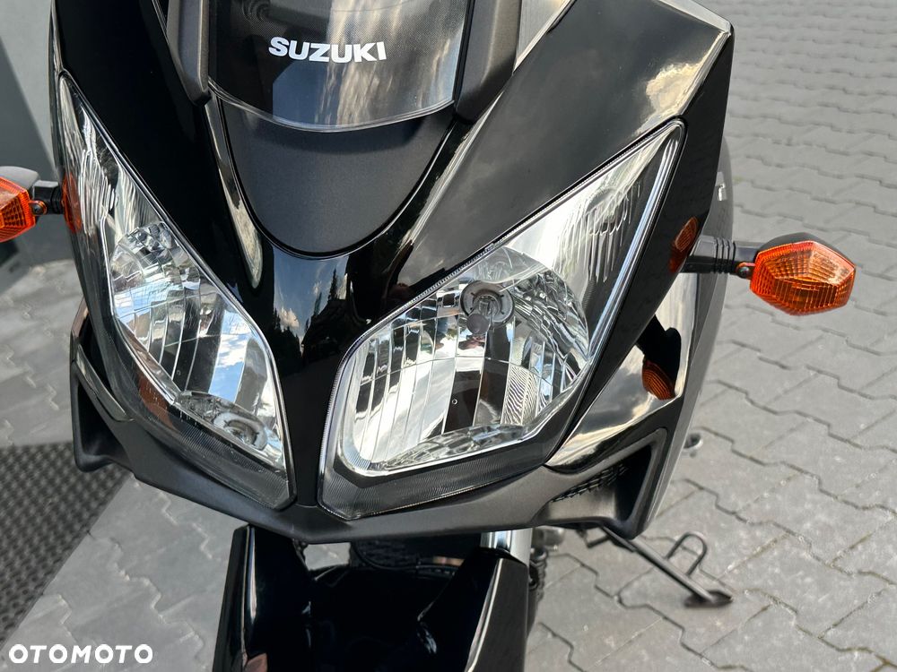 Suzuki V-STROM - 39