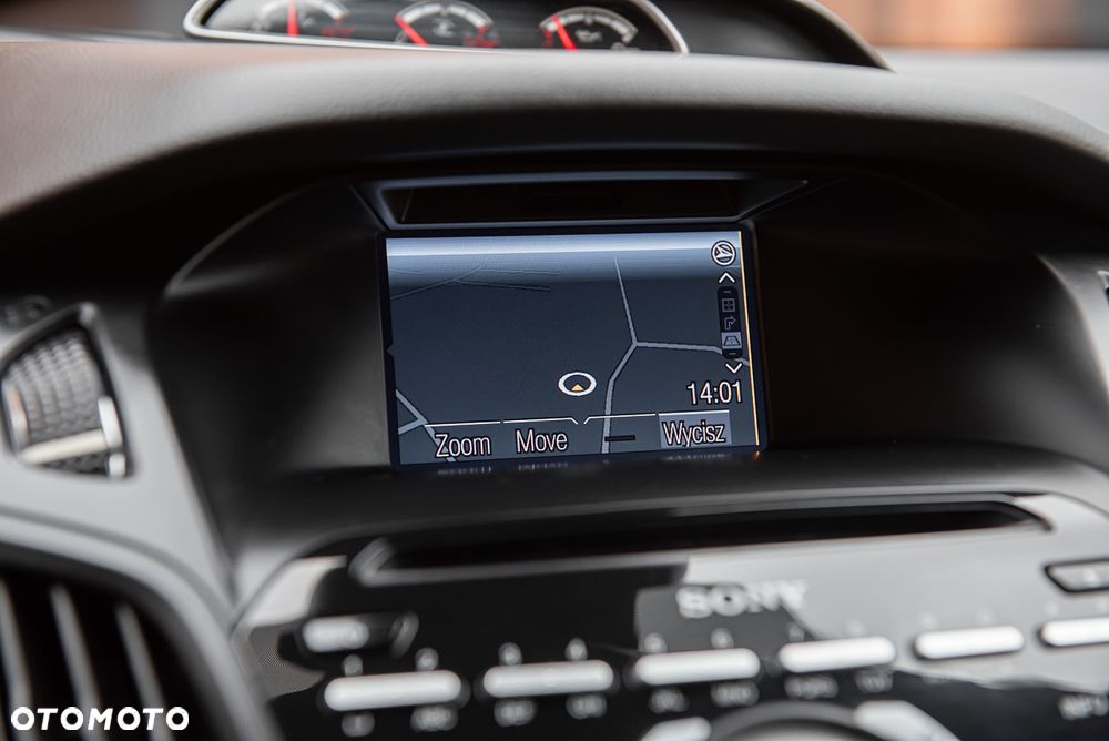 Ford Focus 2.0 EcoBoost ST - 23