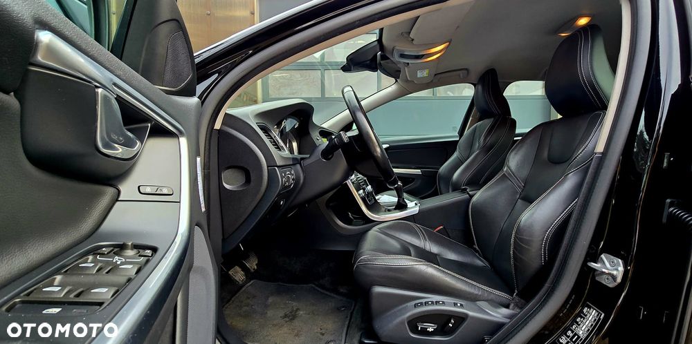 Volvo V60 D3 Ocean Race - 31