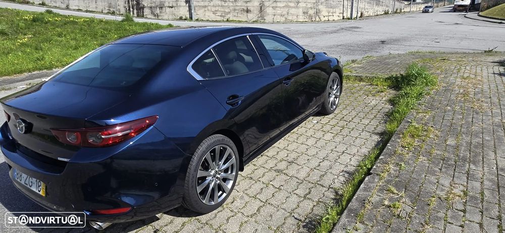 Mazda 3 Hatchback - 5