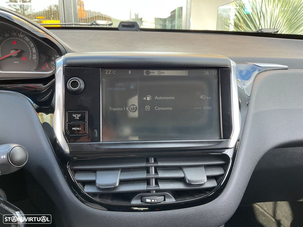 Peugeot 208 1.2 VTi Active - 26