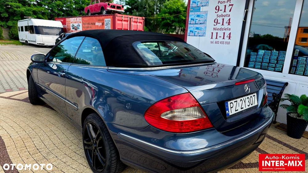 Mercedes-Benz CLK - 10