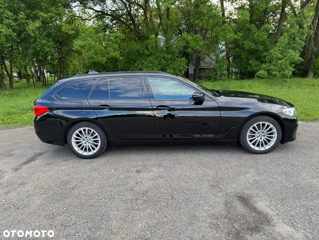 BMW Seria 5 520d Sport Line sport - 11