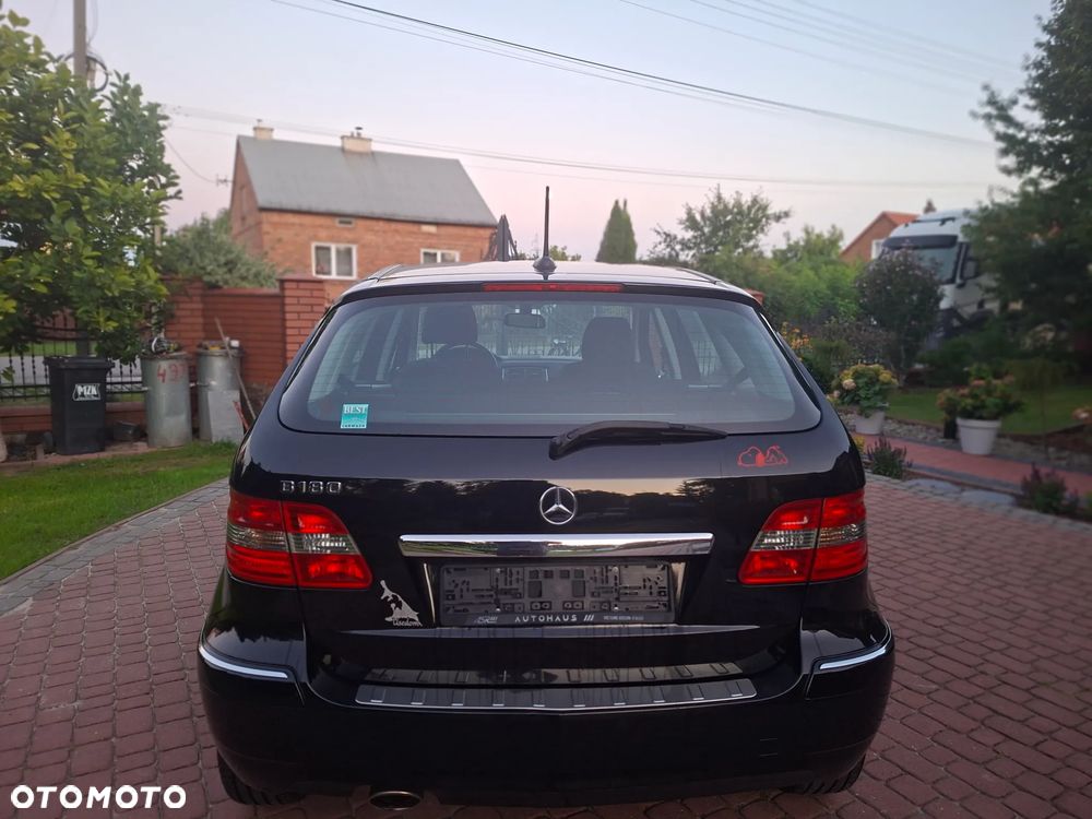 Mercedes-Benz Klasa B 180 BlueEFFICIENCY - 8