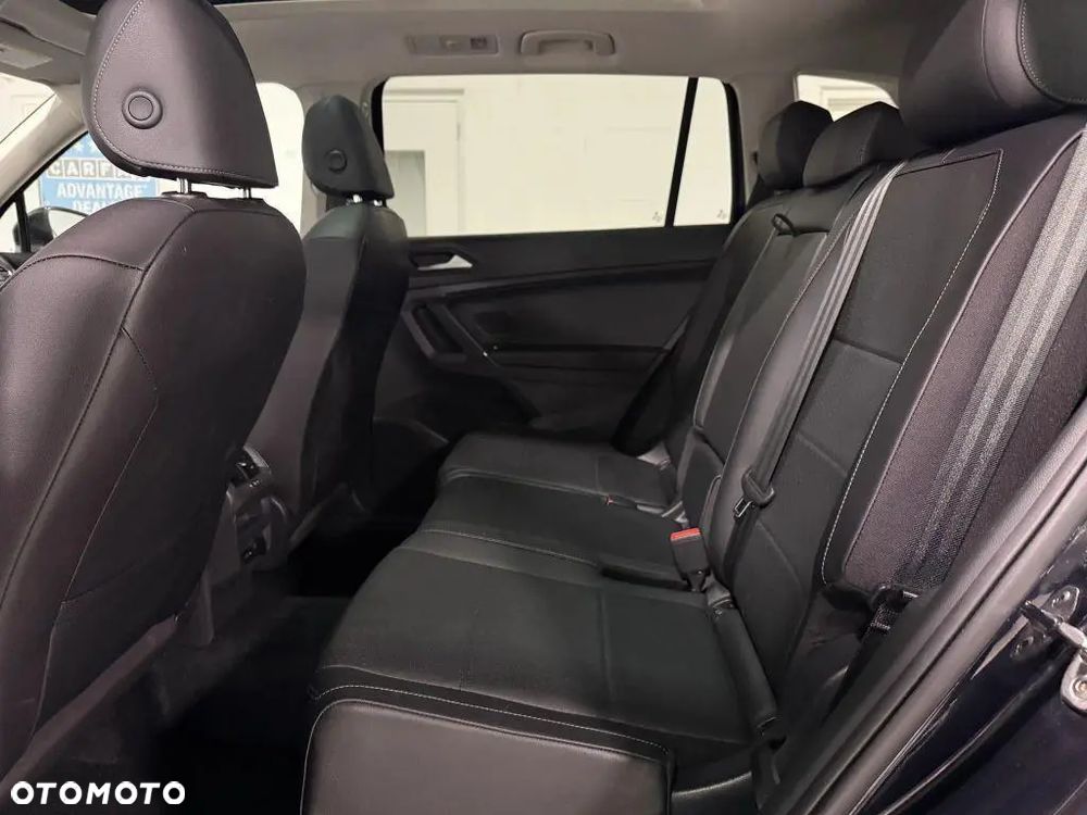 Volkswagen Tiguan 2.0 TSI 4Mot Elegance DSG - 28