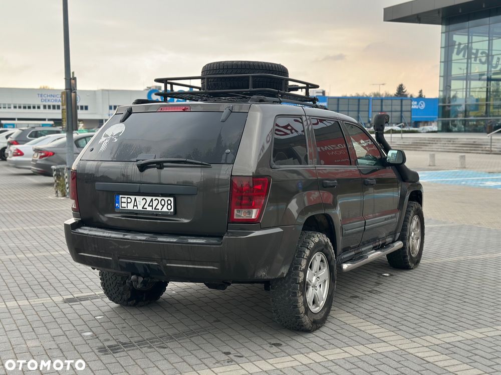 Jeep Grand Cherokee - 8