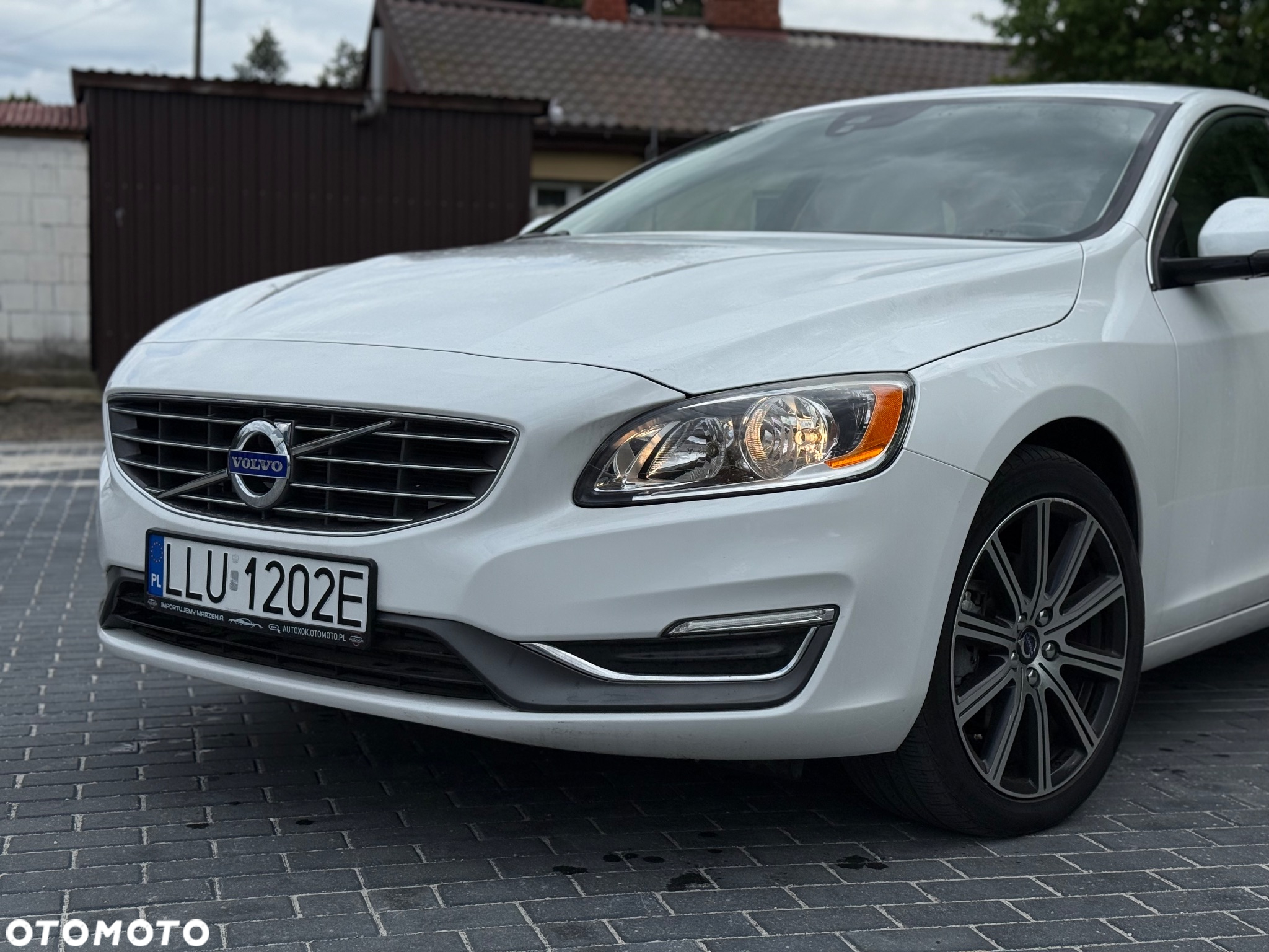 Volvo S60 - 2