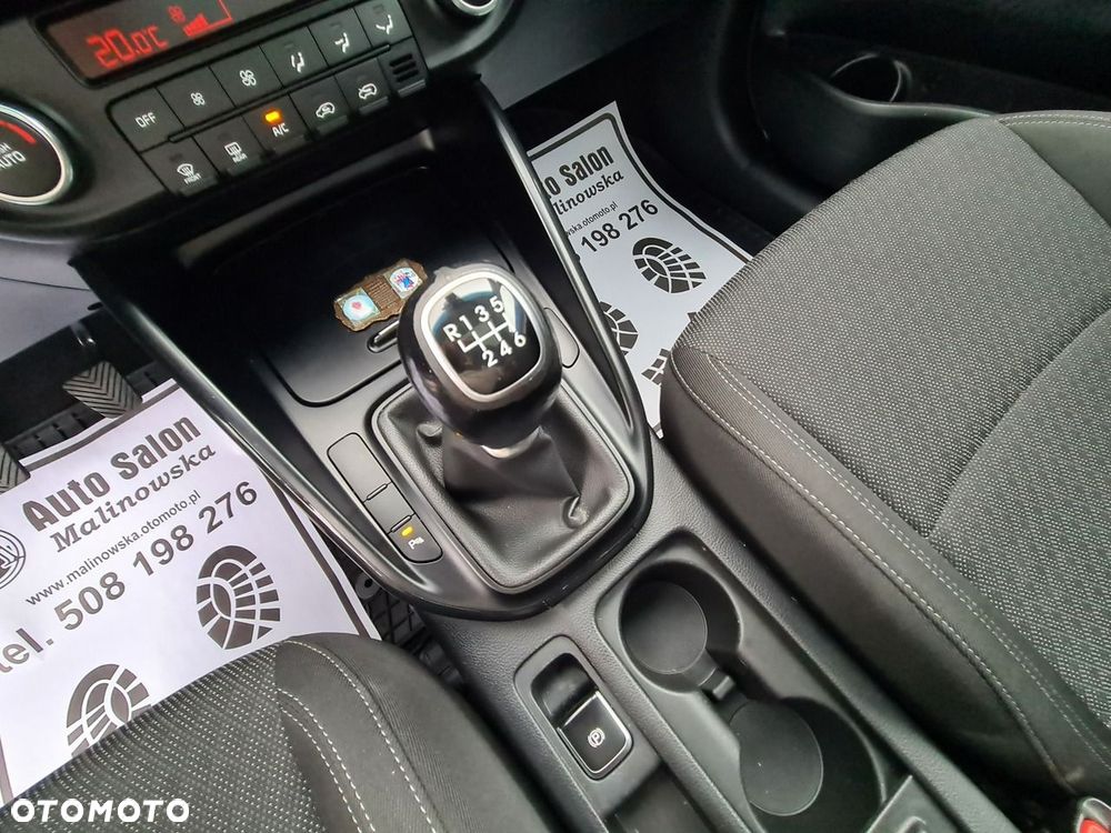 Kia Carens 1.7 CRDi L 7os - 18