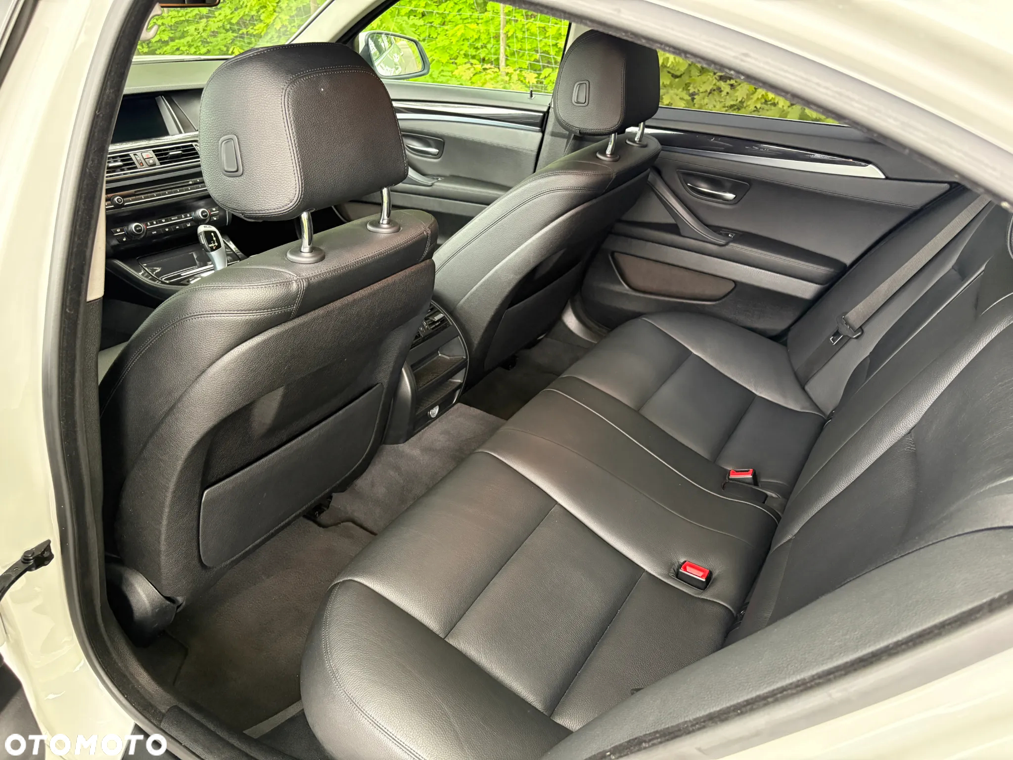 BMW Seria 5 520d - 25