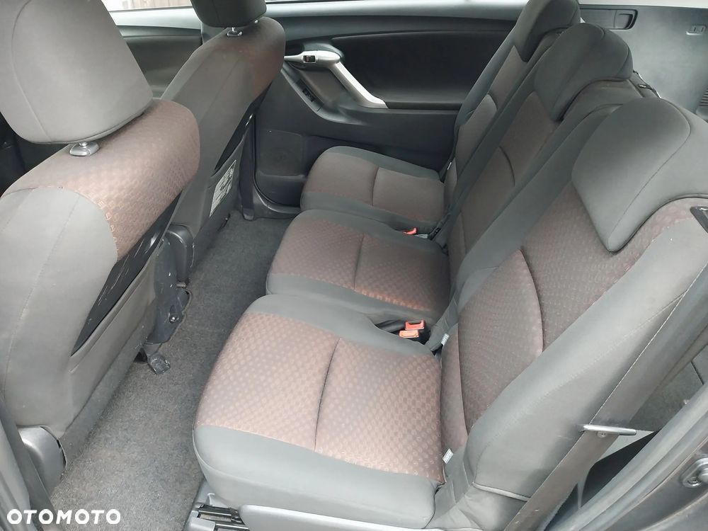 Toyota Verso 1.8 Executive - 18