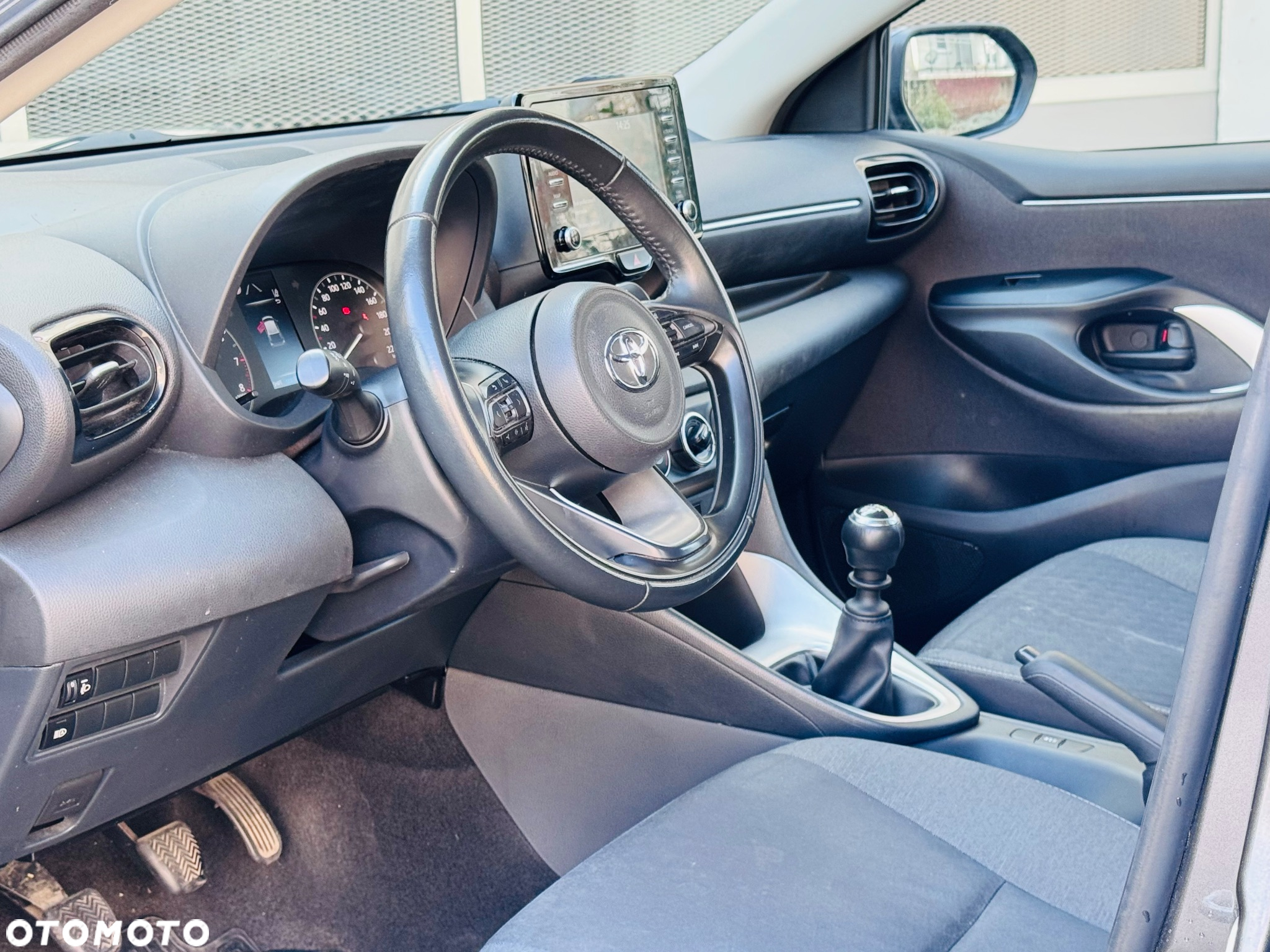 Toyota Yaris - 26
