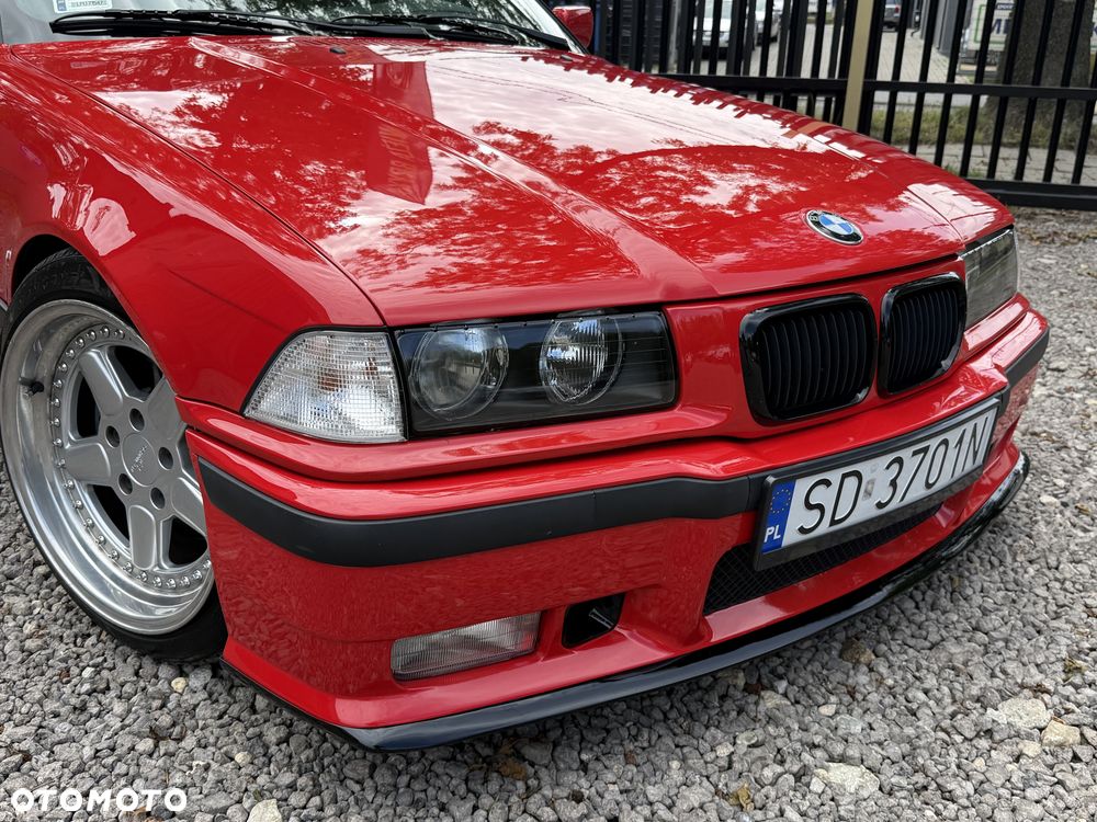 BMW Seria 3 320i - 5