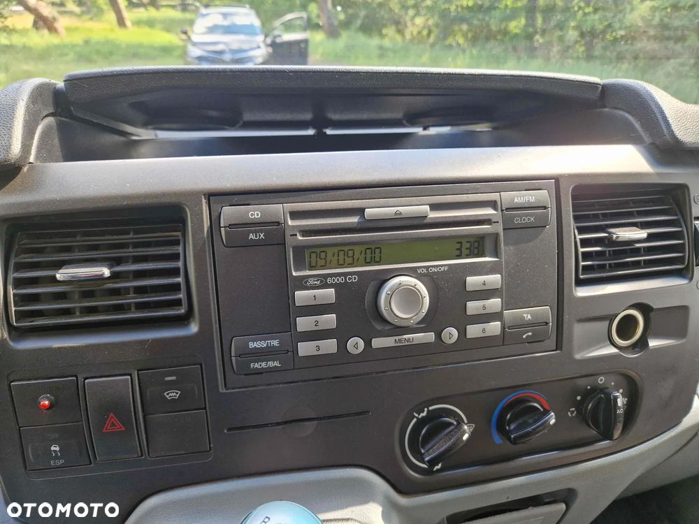 Ford Transit - 8
