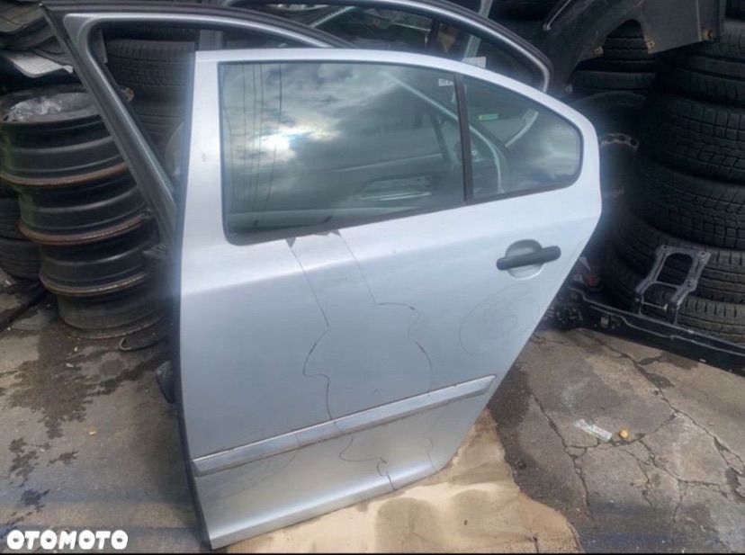 LA7W drzwi przód tył lewe prawe skoda octavia 2 II lift hatchback - 4