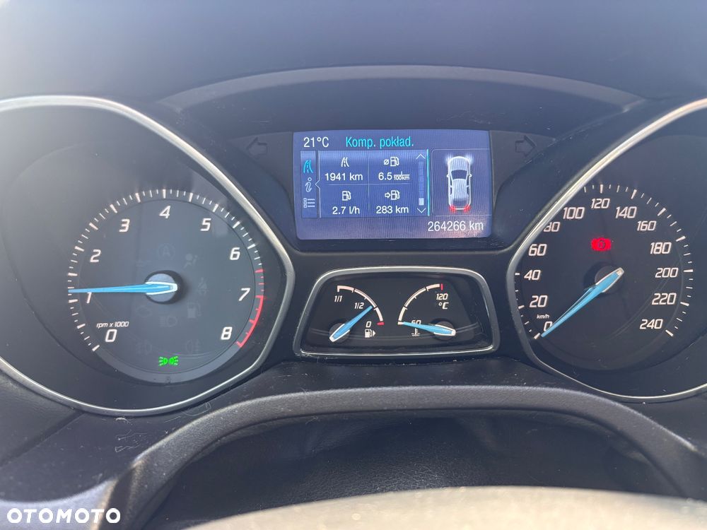 Ford Focus 1.6 EcoBoost Trend - 8