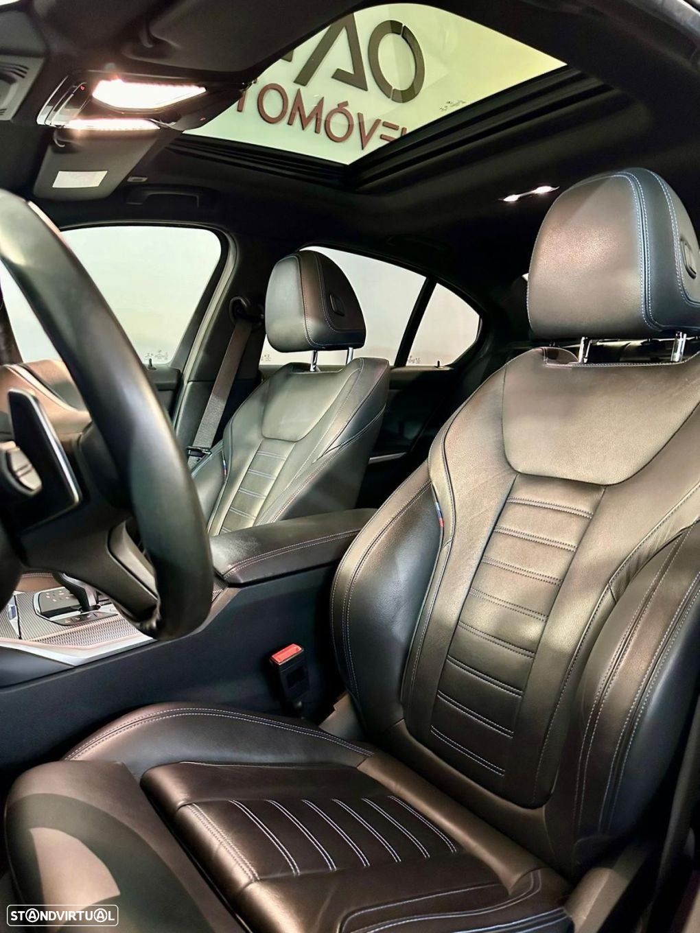 BMW 330 i Pack M Auto - 11