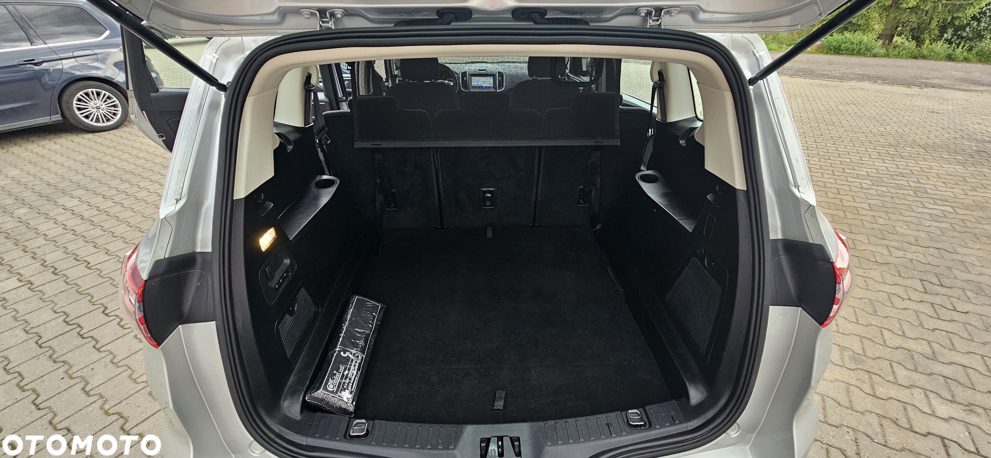 Ford S-Max 2.0 EcoBlue Titanium - 15