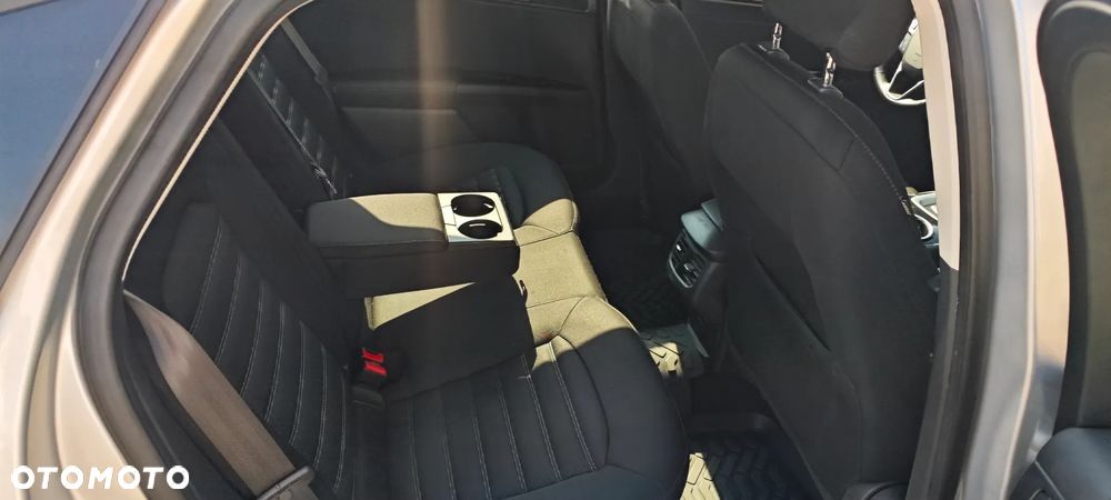 Ford Mondeo 1.5 EcoBoost Trend - 10