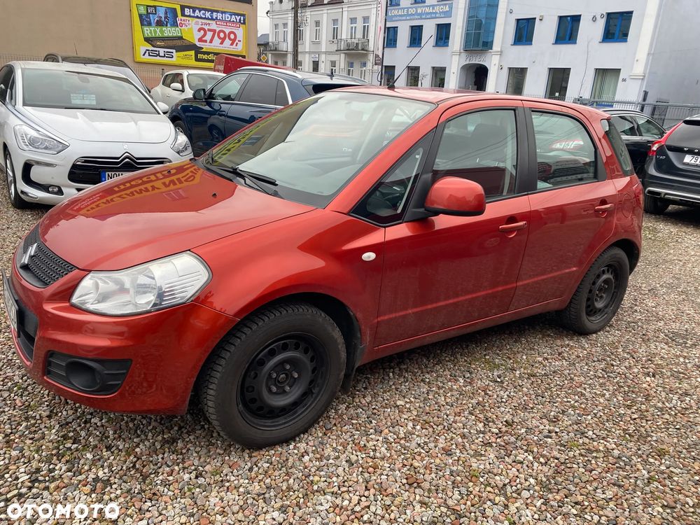 Suzuki SX4 1.5 Comfort - 11