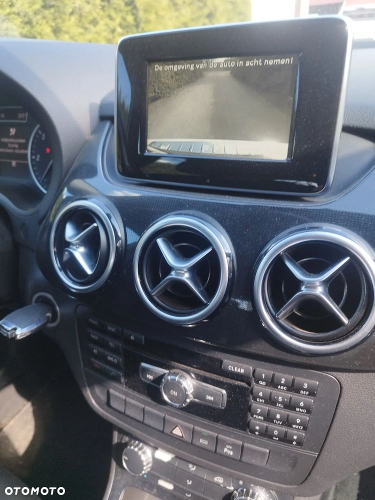 Mercedes-Benz Klasa B 180 CDI (BlueEFFICIENCY) - 5