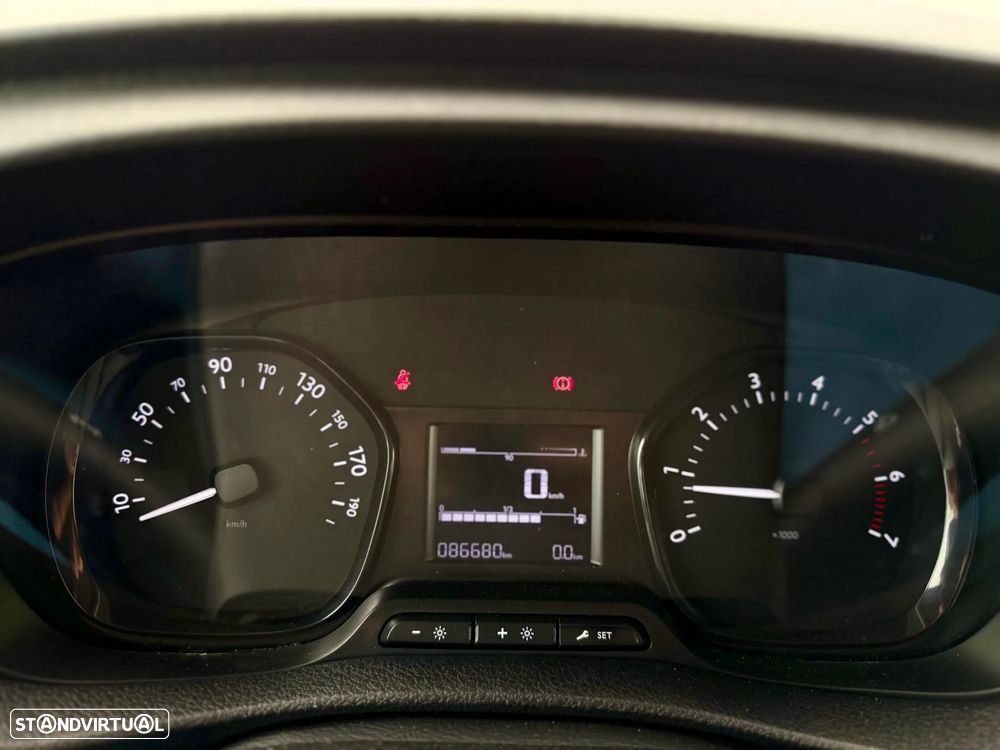 Opel Vivaro 1.5 CDTi L3H1 Essentia Inc - 21