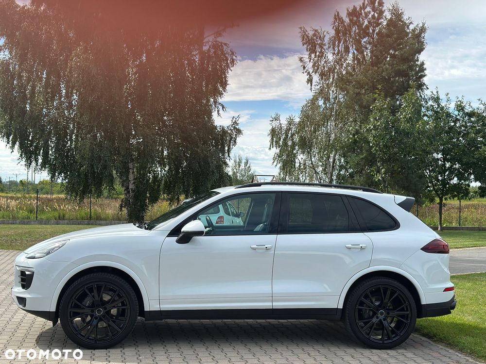 Porsche Cayenne Diesel Platinum Edition - 4