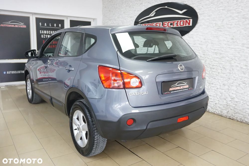 Nissan Qashqai 2.0 dCi DPF tekna - 8