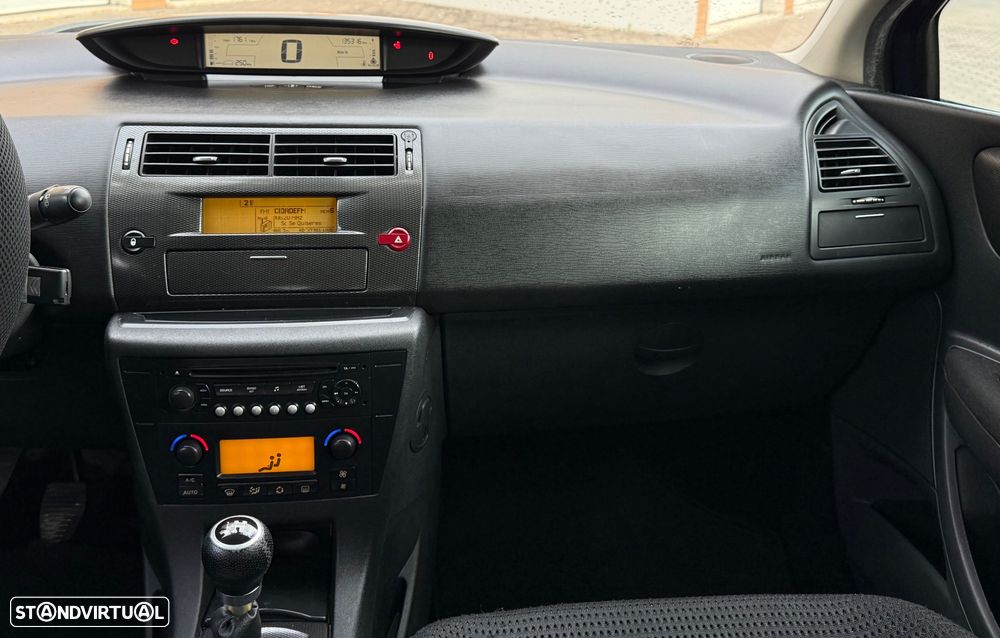 Citroën C4 1.4 16V VTR Pack - 18