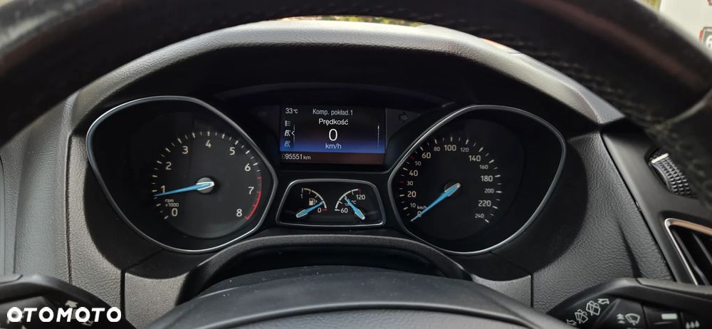 Ford Focus - 23