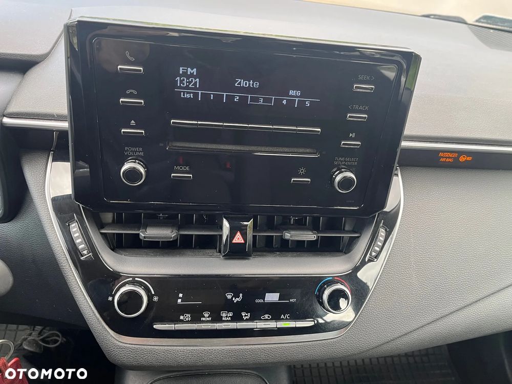 Toyota Corolla 1.6 Comfort - 11