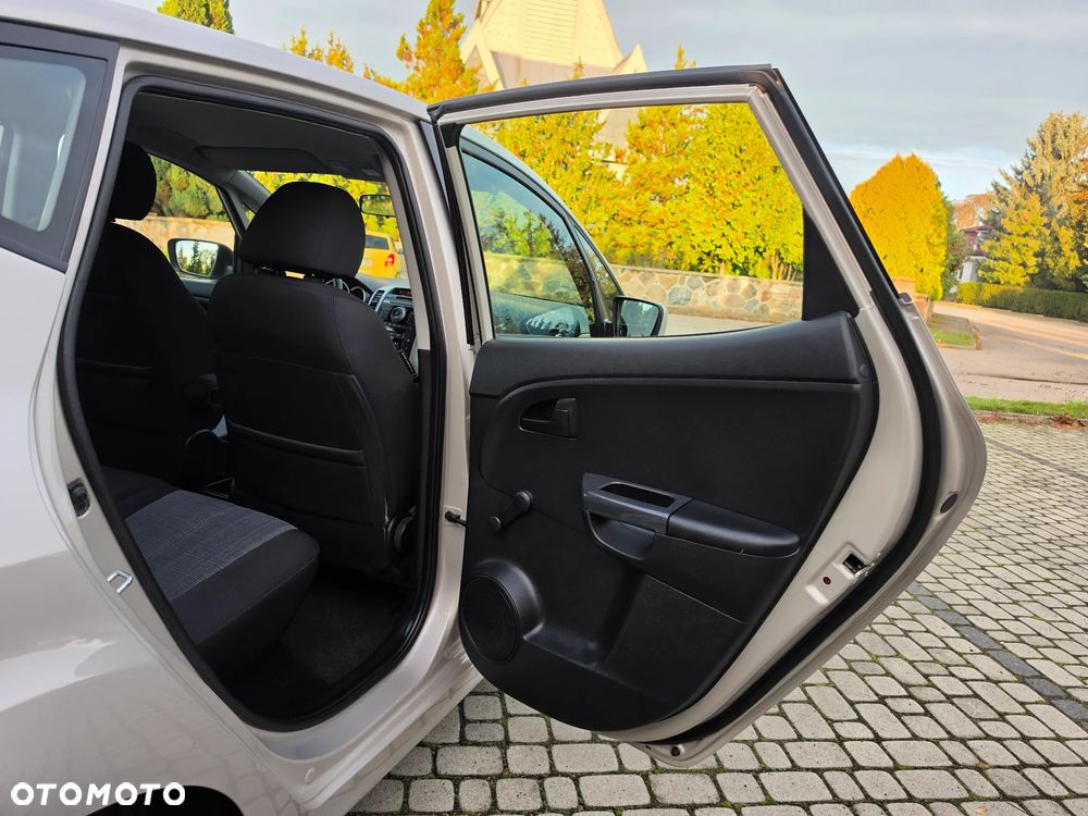 Kia Venga 1.4 CVVT Dream-Team Edition - 34