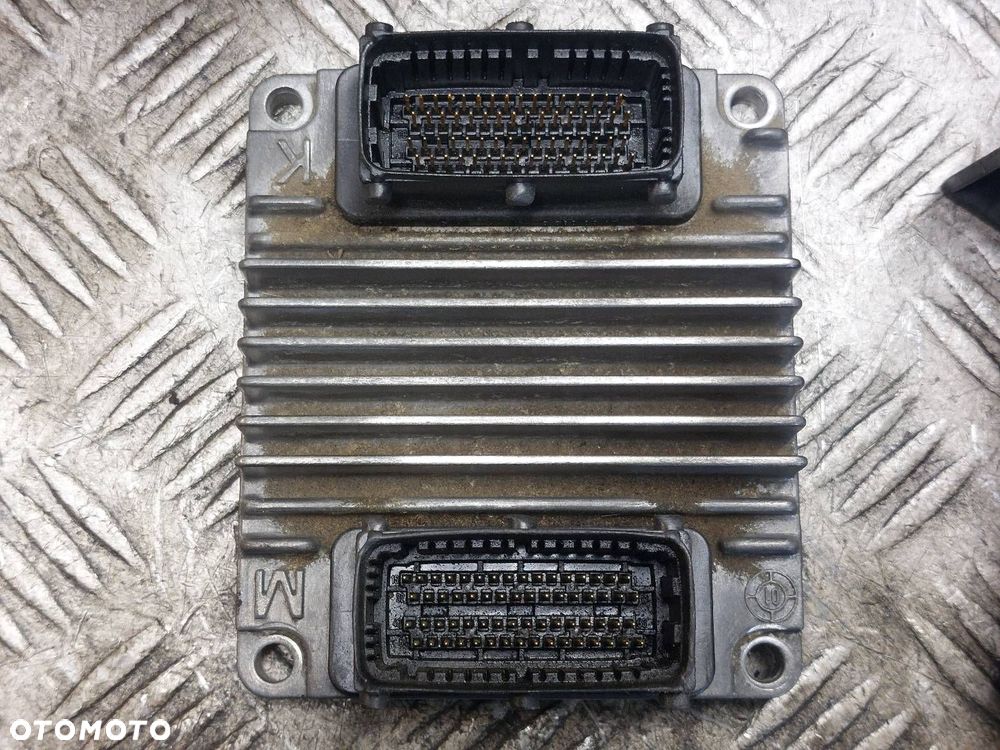 ZESTAW STARTOWY CORSA C 1.7 CDTI 09391259 24467902 09166808FB ID: 237900 - 3