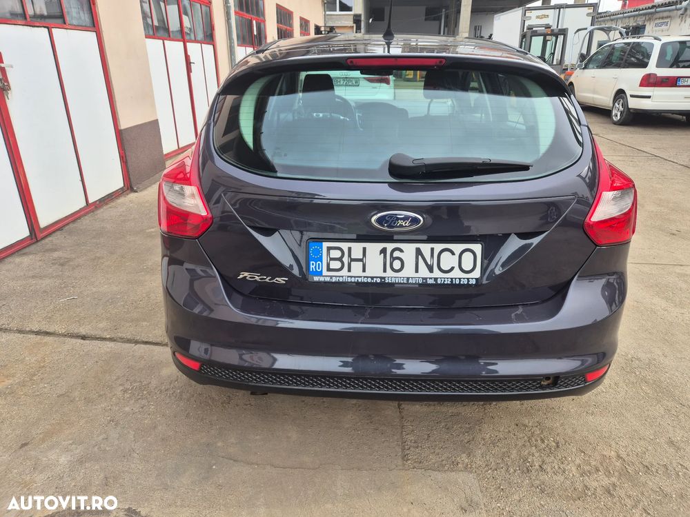 Ford Focus 1.6 EcoBoost Start Stop Sport - 4