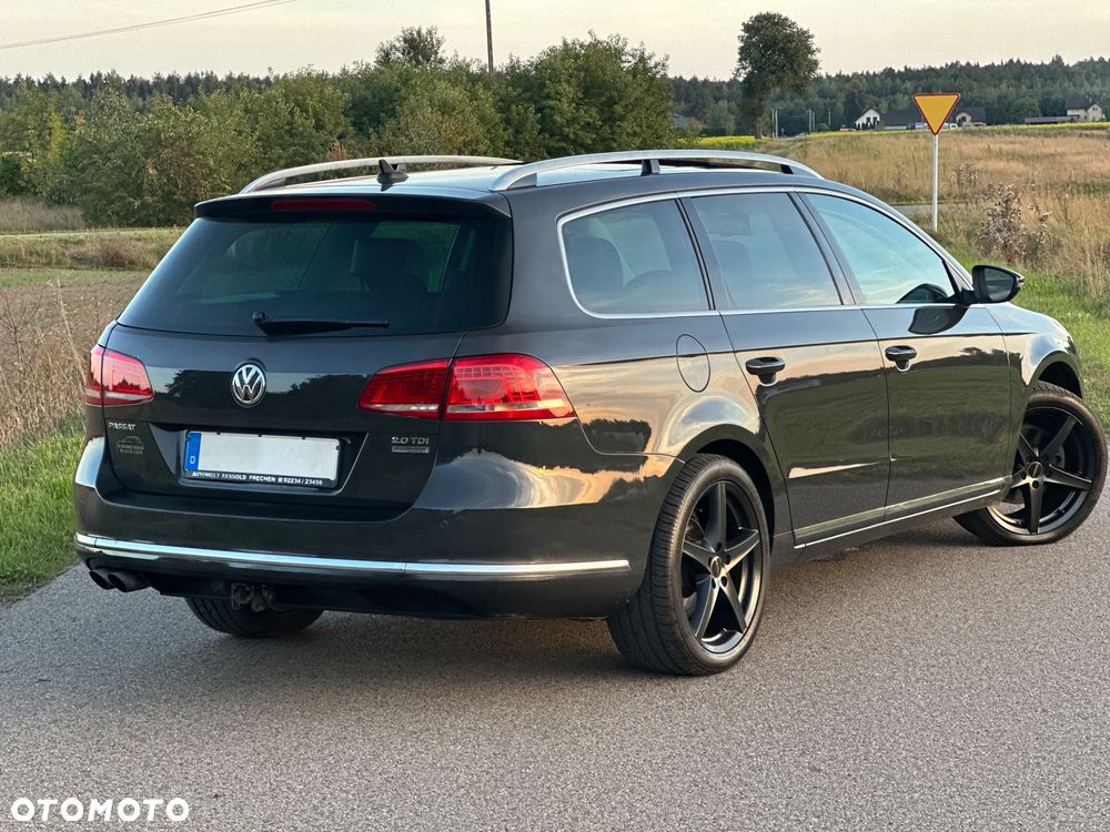 Volkswagen Passat 2.0 TDI DSG BlueMotion Technology Highline - 4