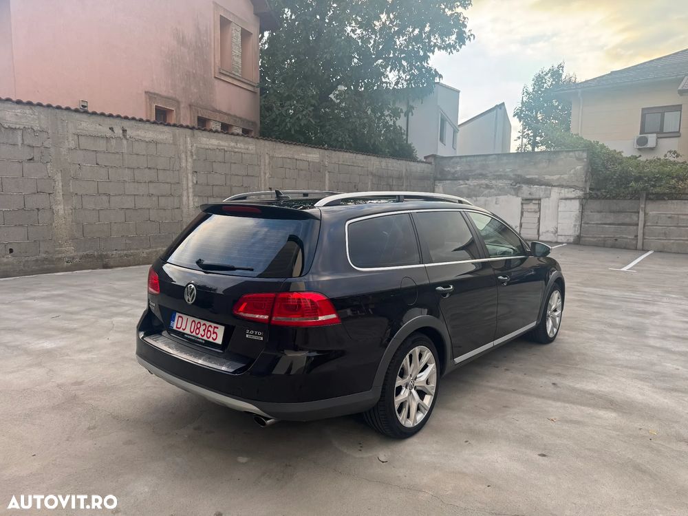 Volkswagen Passat Alltrack 2.0 TDI 4Motion DSG BlueMotion Tec - 3