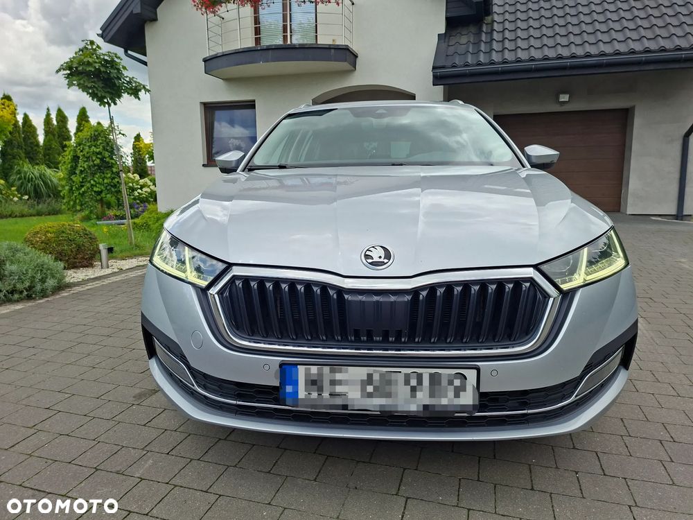 Skoda Octavia 2.0 TDI Style DSG - 11