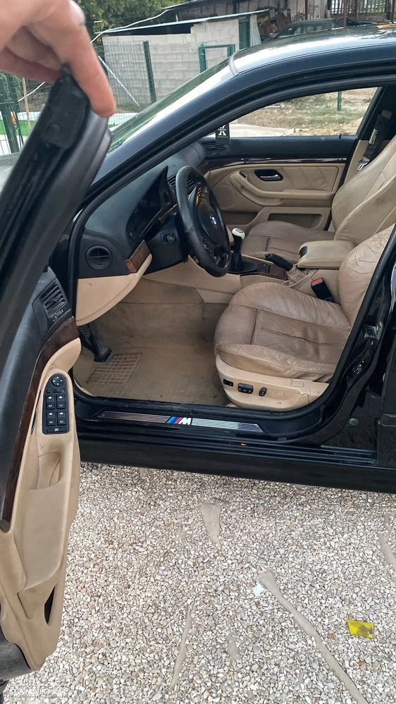 BMW 525 d Touring - 10