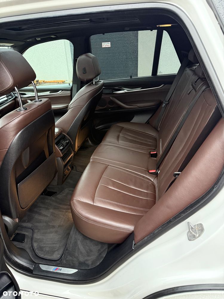 BMW X5 xDrive50i Sport-Aut - 5