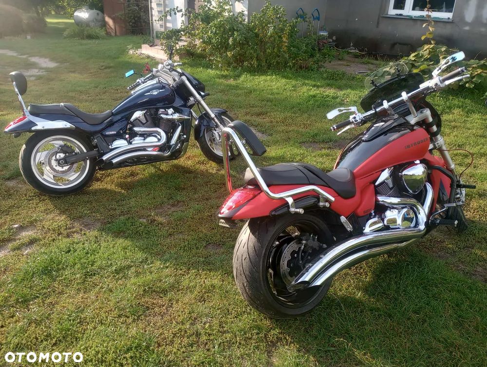 Suzuki Intruder - 16