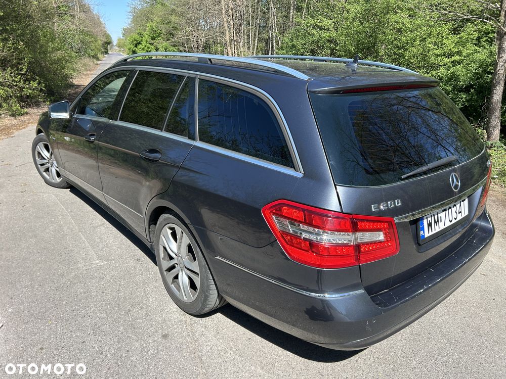 Mercedes-Benz Klasa E - 12