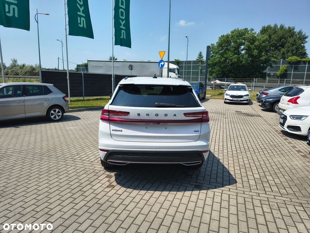 Skoda Kodiaq 2.0 TSI 4x4 Sportline DSG - 8