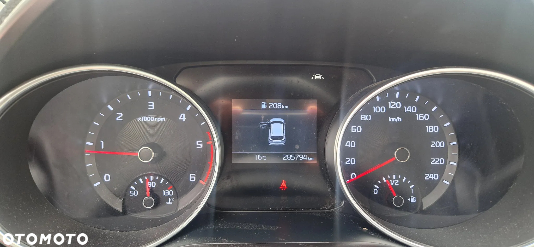 Kia Ceed - 14