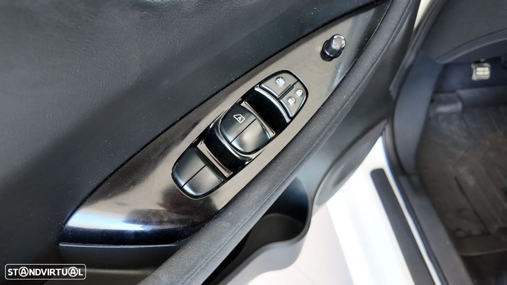 Nissan Leaf N-Connecta - 11