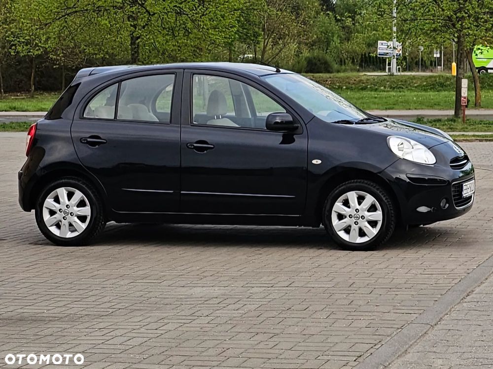 Nissan Micra 1.2 Bild der Frau - 4