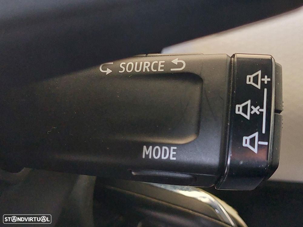 Renault Clio 1.0 TCe Evolution Bi-Fuel - 22