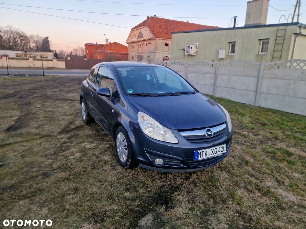 Opel Corsa 1.2 16V Innovation - 2