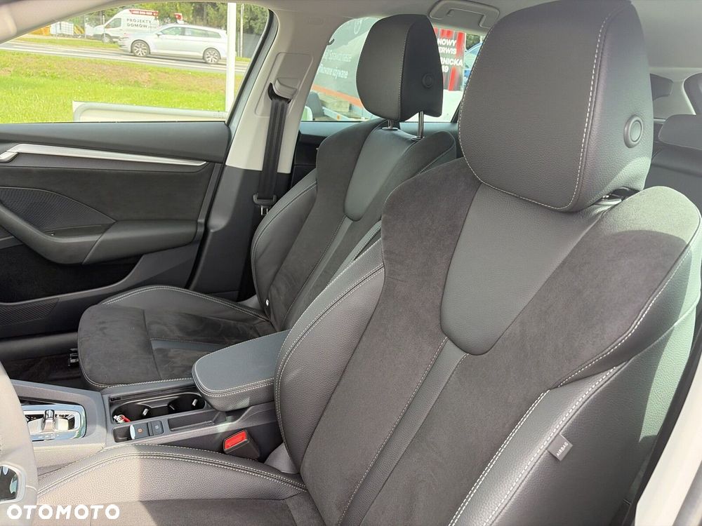 Skoda Octavia 1.5 TSI mHEV Drive Selection DSG - 14