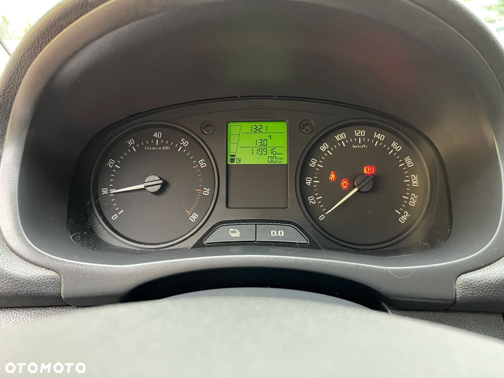 Skoda Fabia 1.2 HTP - 12