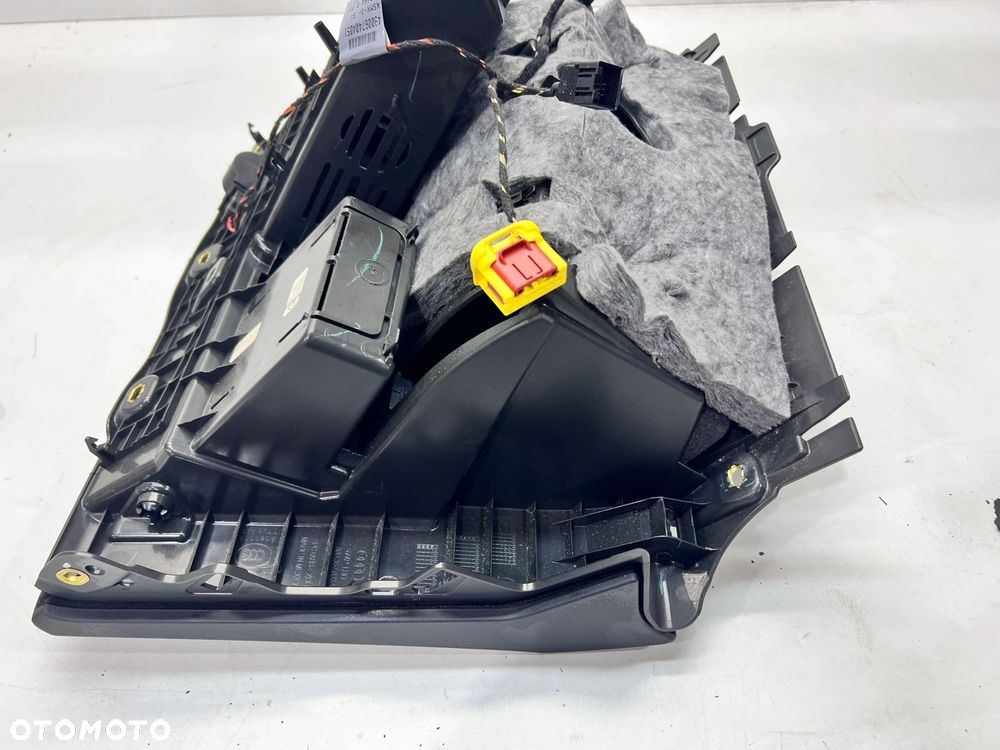 SCHOWEK PASAŻERA AUDI Q5 80A FY 80B857035A 1/26 - 8